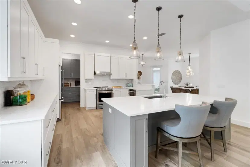 Picture of 119 Cambria Ln, Naples FL 34112