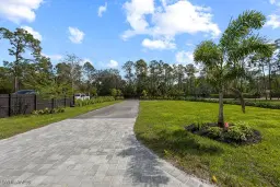 Picture of 2345 19Th St Sw, Naples, FL 34117