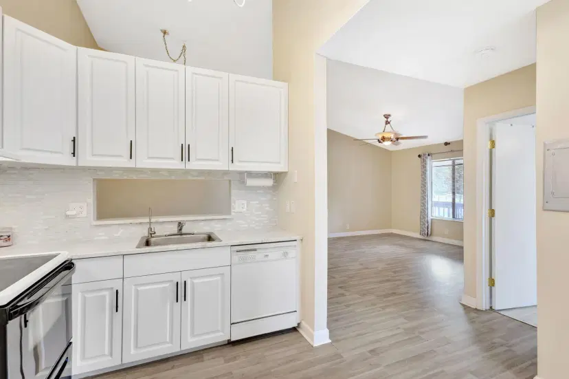 Picture of 6458 Chasewood Drive E, Jupiter FL 33458