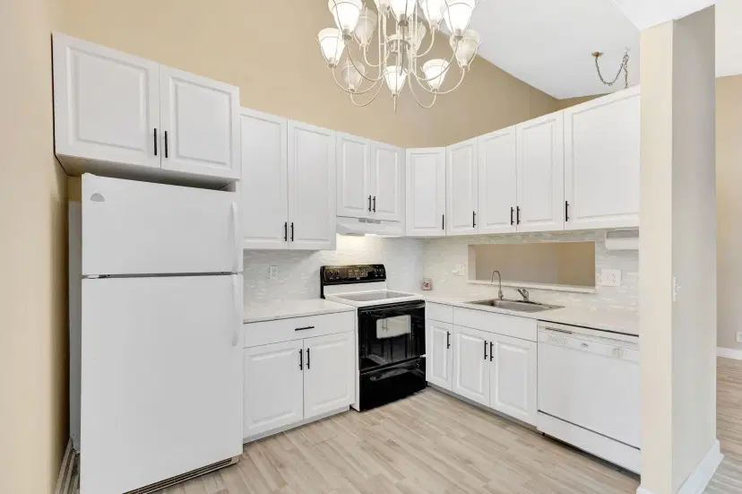 Picture of 6458 Chasewood Drive E, Jupiter FL 33458