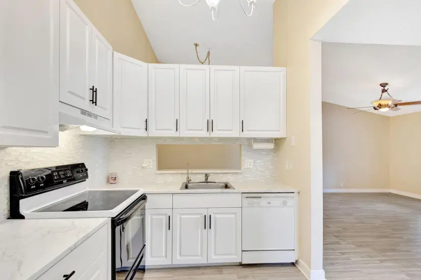 Picture of 6458 Chasewood Drive E, Jupiter FL 33458