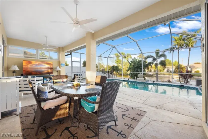 Picture of 127 SE 15Th Ave, Cape Coral FL 33990