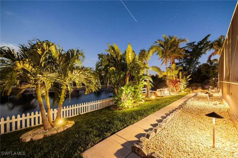 Picture of 127 SE 15Th Ave, Cape Coral FL 33990