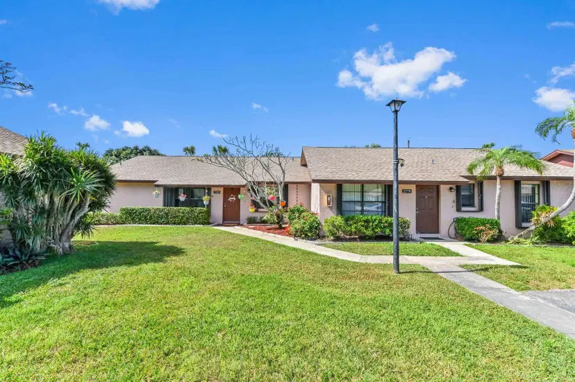 Picture of 2285 Ida Way 30B, West Palm Beach FL 33415