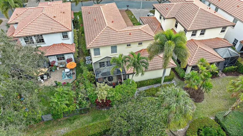 Picture of 616 Castle Drive, Palm Beach Gardens FL 33410