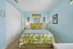 Picture of 616 Castle Drive, Palm Beach Gardens, FL 33410