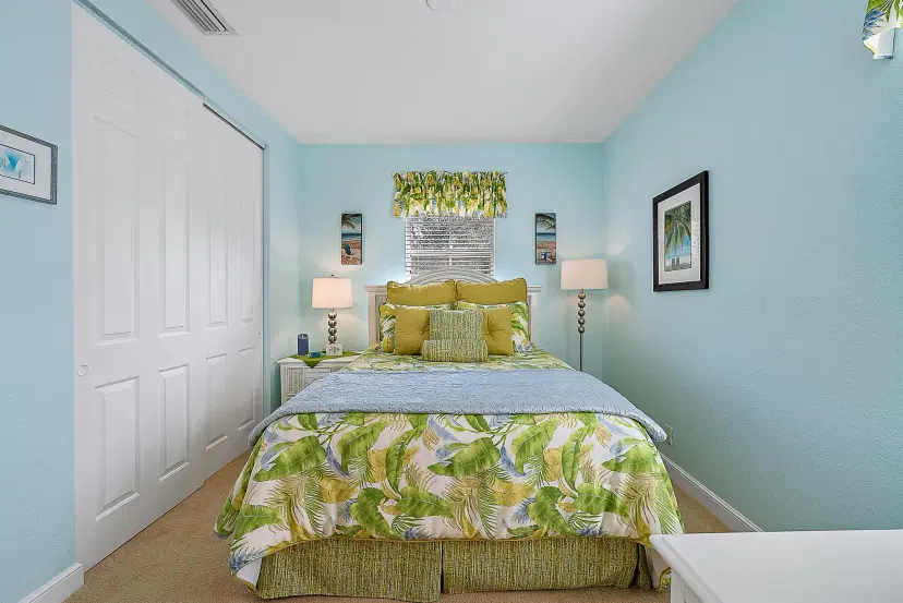 Picture of 616 Castle Drive, Palm Beach Gardens FL 33410