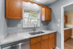 Picture of 2015 NE 32Nd Ct 25, Pompano Beach, FL 33064
