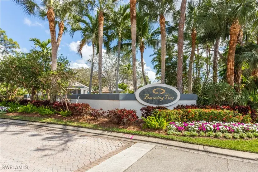 Picture of 27163 Kindlewood Ln, Bonita Springs FL 34134