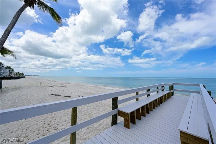 Picture of 175 Barefoot Cir, Bonita Springs FL 34134