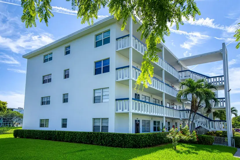 Picture of 4019 Oakridge A 4019, Deerfield Beach FL 33442