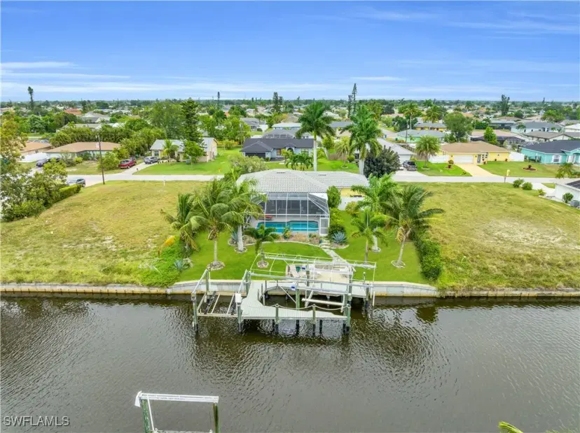 Picture of 1316 SE 23Rd St, Cape Coral FL 33990