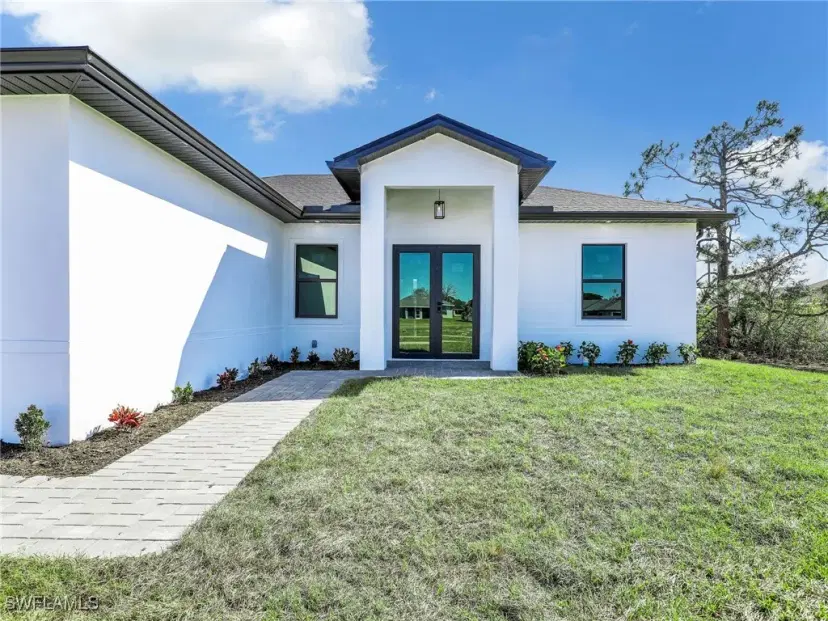 Picture of 1302 NW 13Th Ter, Cape Coral FL 33993