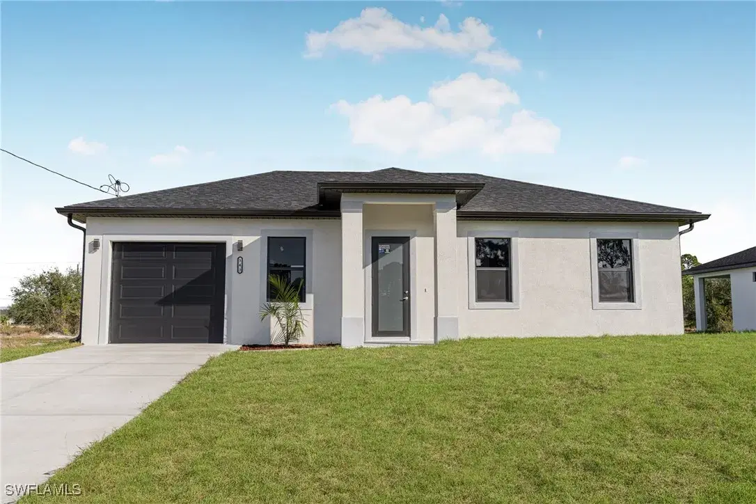 Picture of 543 Trinity St E, Lehigh Acres, FL 33974