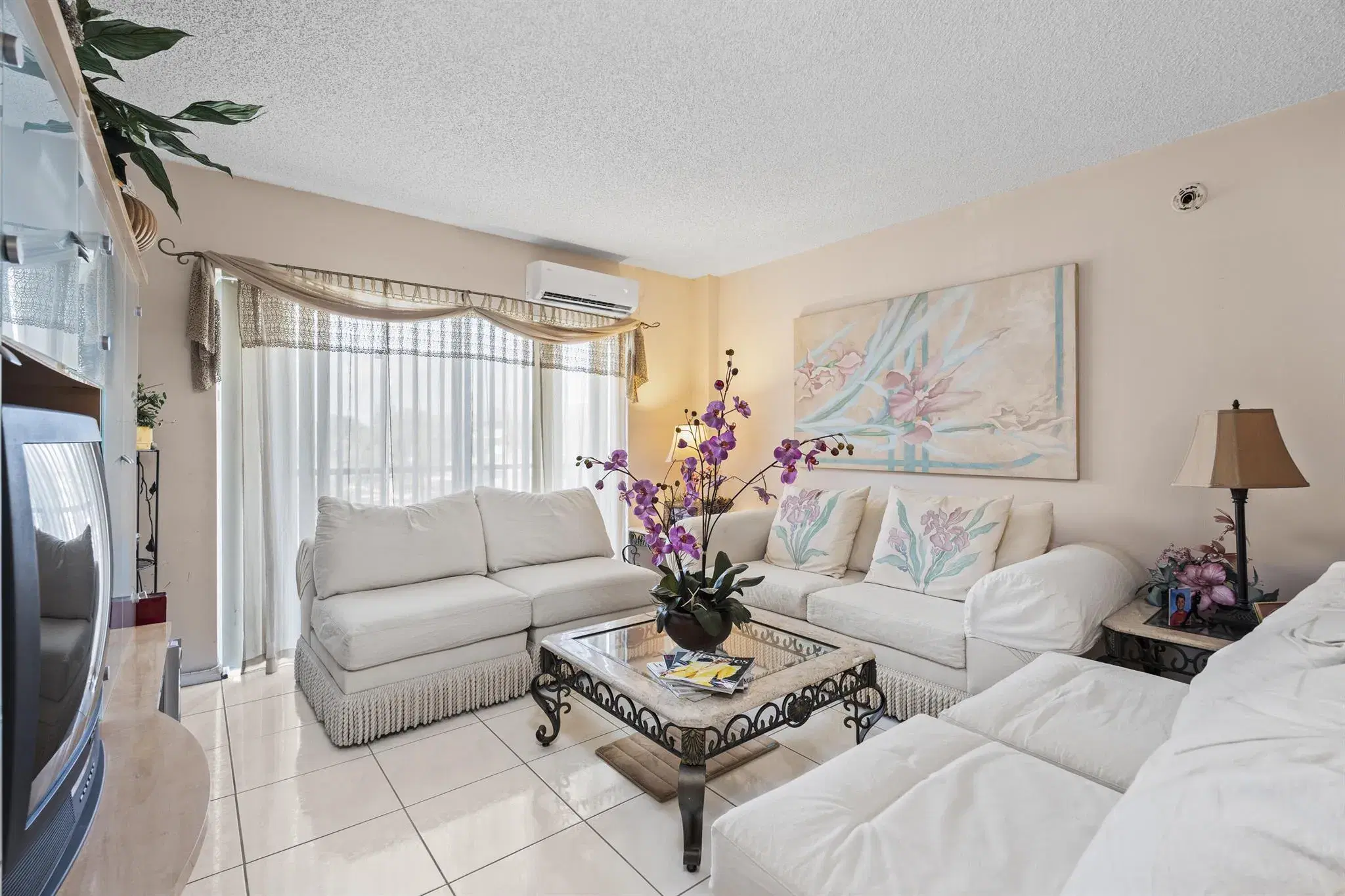 Picture of 4174 Inverrary Drive 413, Lauderhill, FL 33319