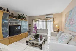 Picture of 4174 Inverrary Drive 413, Lauderhill, FL 33319