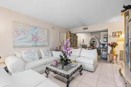 Picture of 4174 Inverrary Drive 413, Lauderhill, FL 33319
