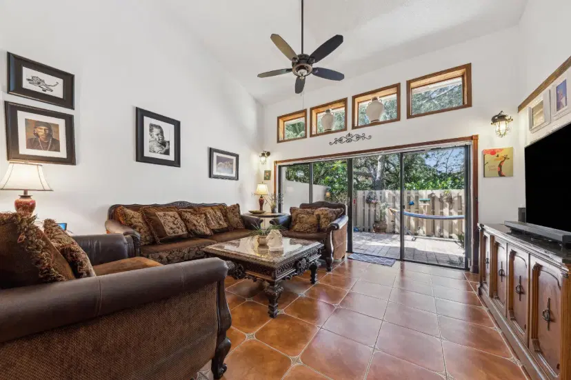 Picture of 1400 NW 9Th Avenue E-33, Boca Raton FL 33486