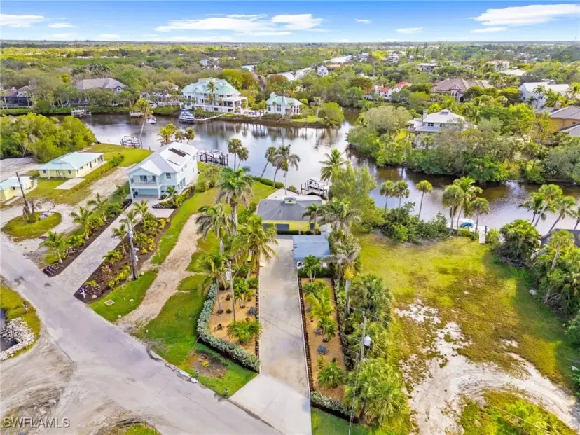 Picture of 27526 Big Bend Rd, Bonita Springs FL 34134