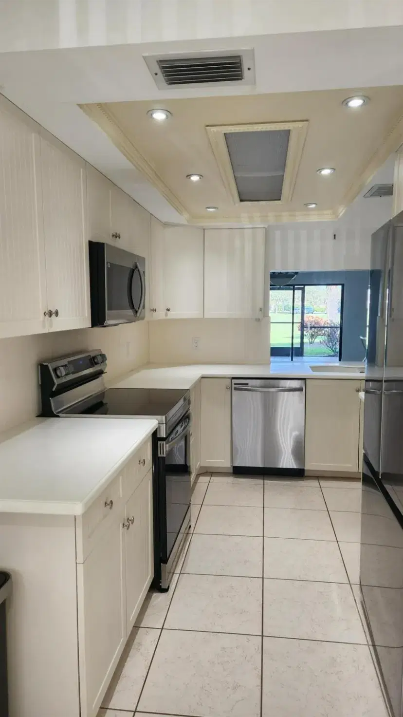 Picture of 4300 Gator Trace Drive D, Fort Pierce FL 34982