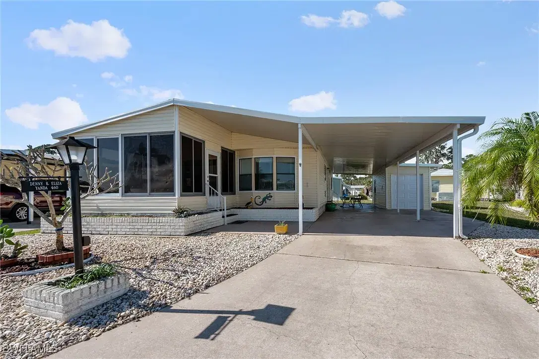 Picture of 460 Nicklaus Blvd, North Fort Myers, FL 33903