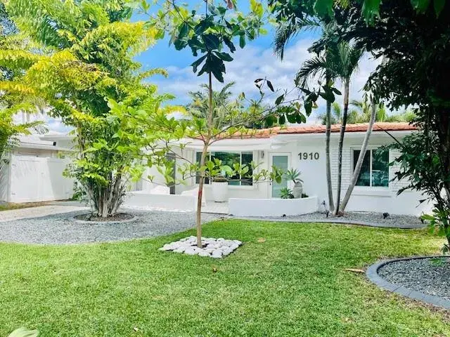 Picture of 1910 NE 17Th Ter, Fort Lauderdale, FL 33305