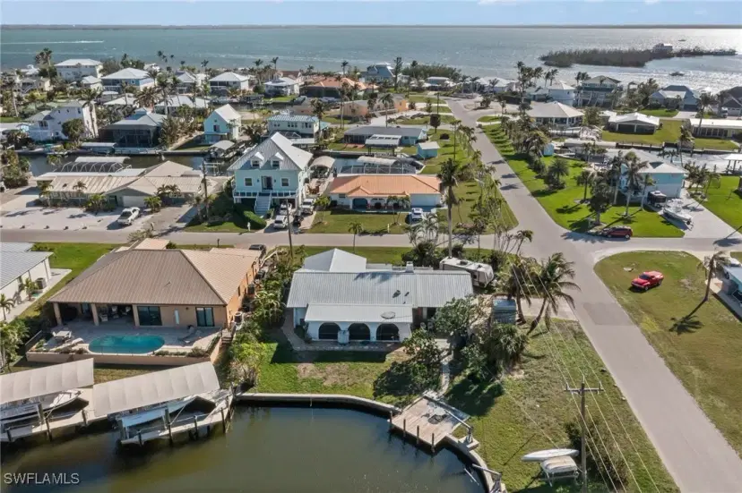 Picture of 3668 Emerald Ave, St. James City FL 33956