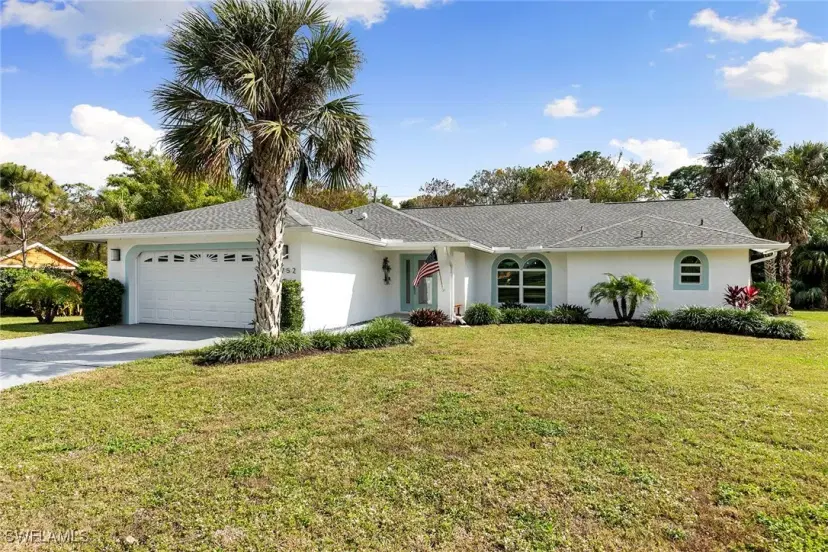 Picture of 752 Saint Andrews Blvd, Naples FL 34113