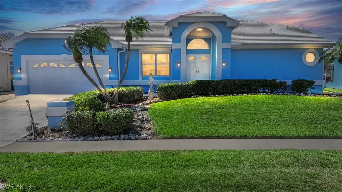 Picture of 248 Seminole Ct, Marco Island, FL 34145