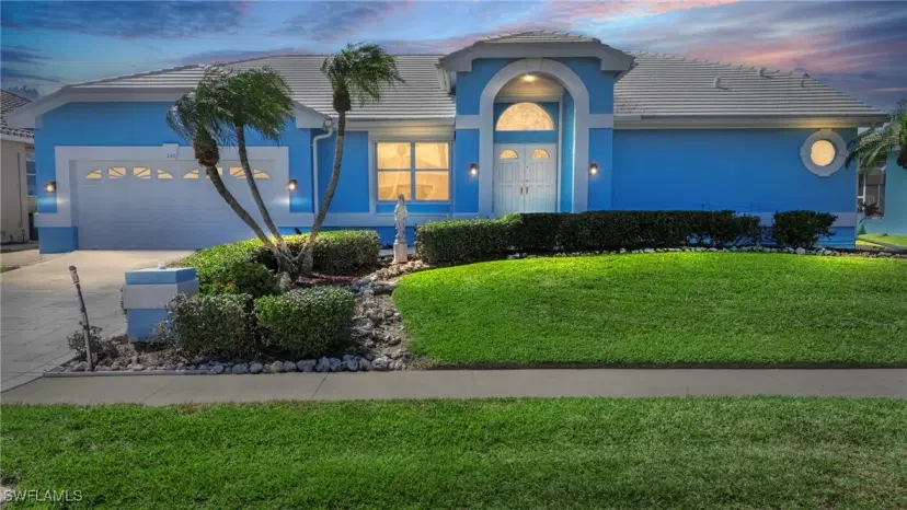 Picture of 248 Seminole Ct, Marco Island FL 34145