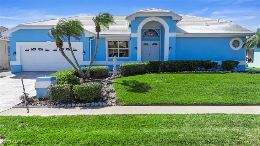 Picture of 248 Seminole Ct, Marco Island FL 34145