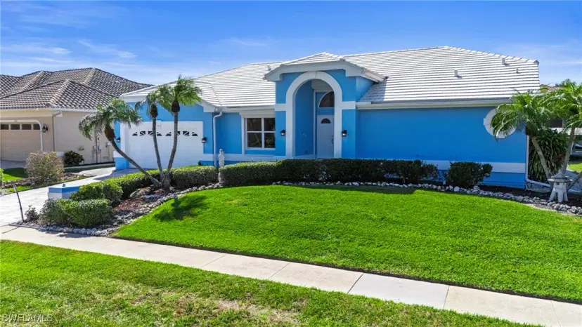 Picture of 248 Seminole Ct, Marco Island FL 34145