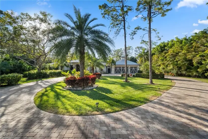 Picture of 1805 Heritage Trl, Naples FL 34112