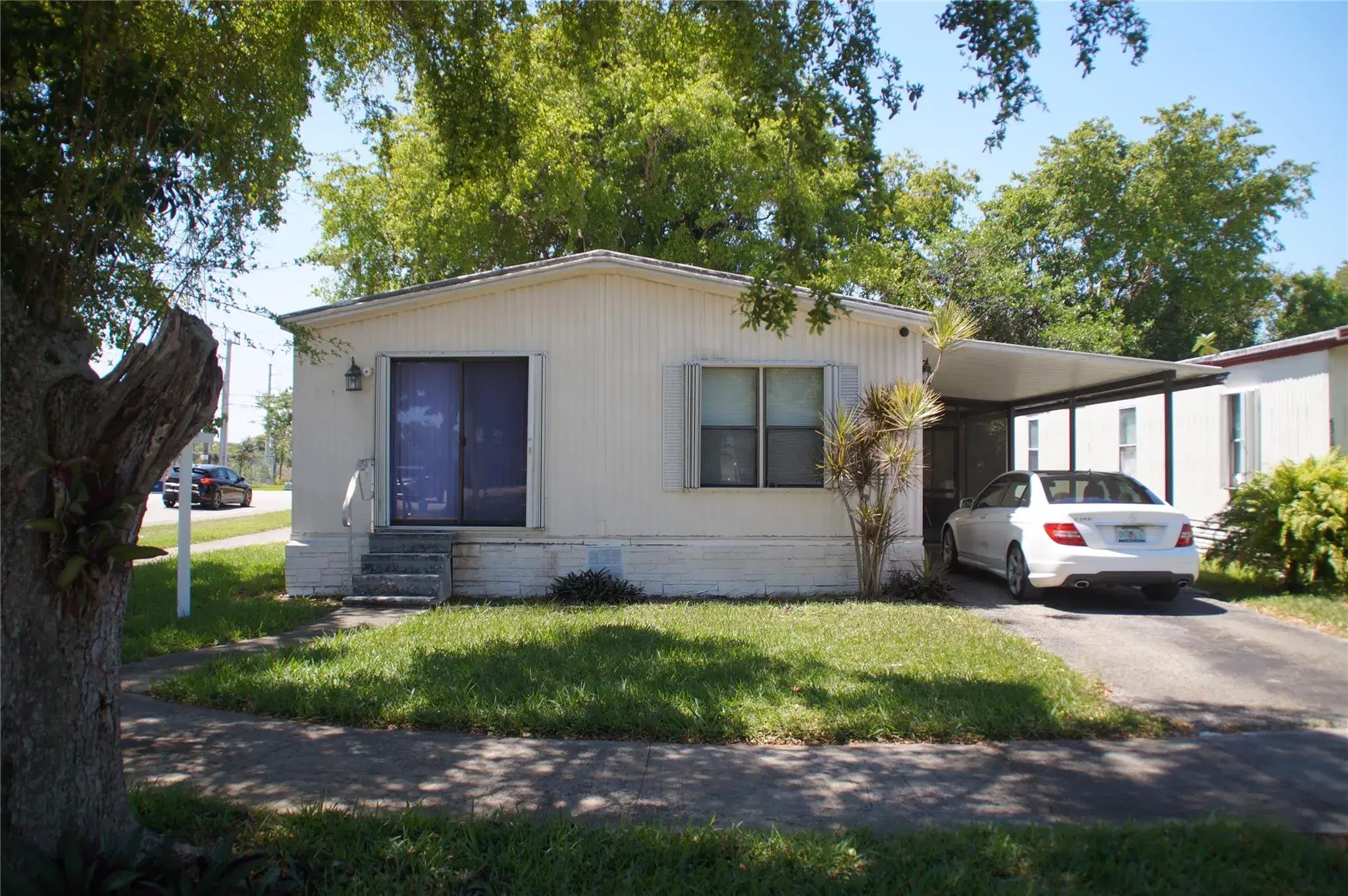 Picture of 5321 SW 30Th Way, Fort Lauderdale, FL 33312