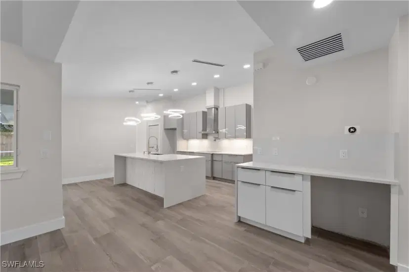 Picture of 1120 SE 34Th St, Cape Coral FL 33904