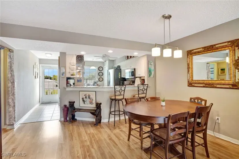 Picture of 9600 Victoria Ln C203, Naples FL 34109