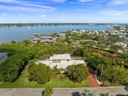 Picture of 58 SW Palm Cove Drive, Palm City, FL 34990