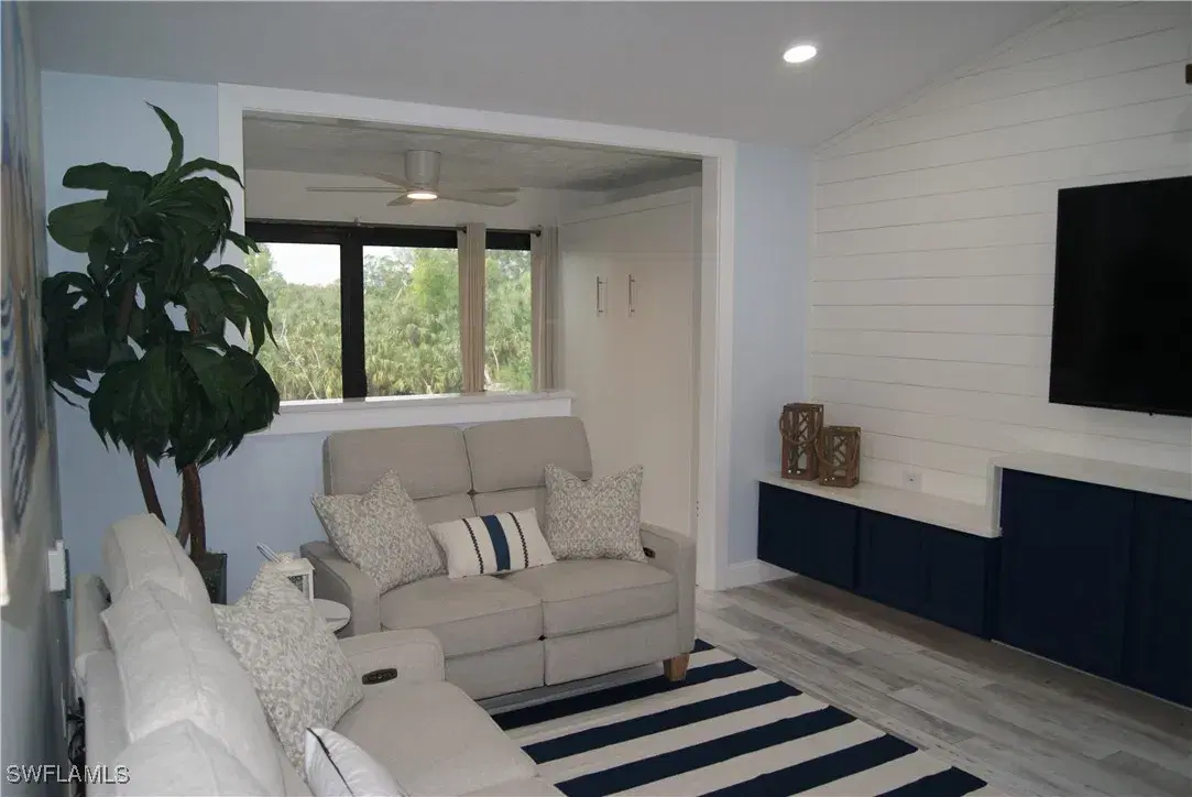 Picture of 15771 Windward Way Cir 4301, Fort Myers, FL 33908