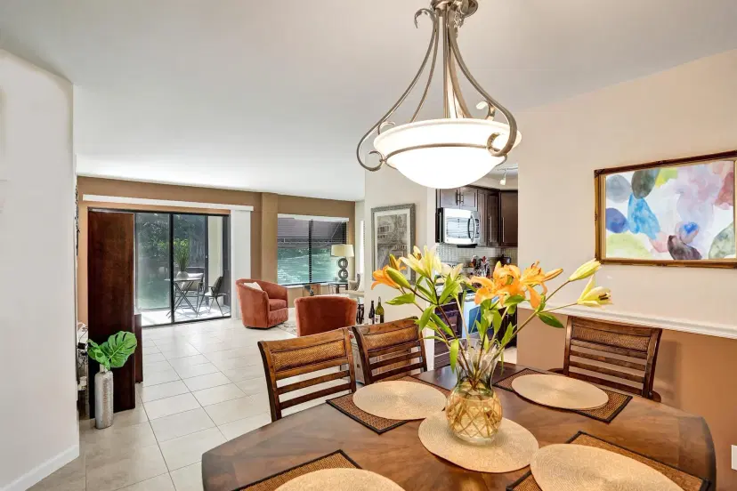 Picture of 5040 Rose Hill Drive 101, Boynton Beach FL 33437