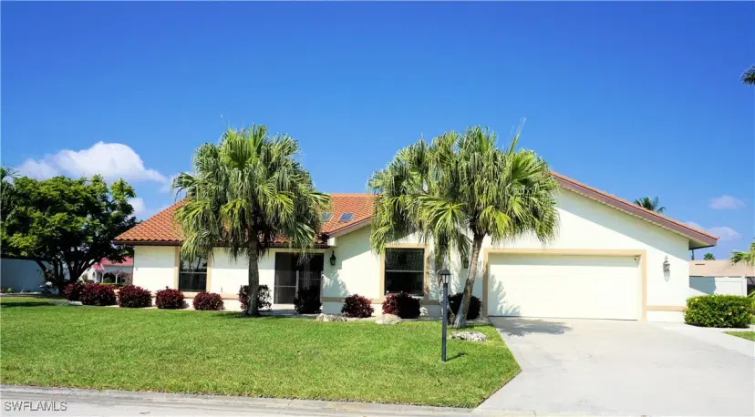 Picture of 6909 Wittman Dr, Fort Myers, FL 33919