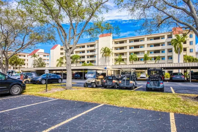 Picture of 7406 Lake Breeze Dr 416, Fort Myers FL 33907