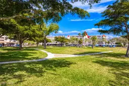 Picture of 7406 Lake Breeze Dr 416, Fort Myers, FL 33907