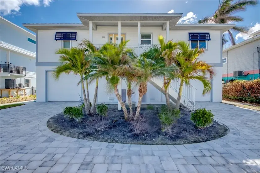 Picture of 250 Flamingo St, Fort Myers Beach FL 33931