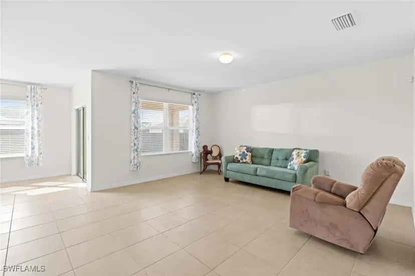 Picture of 624 NW 28Th St, Cape Coral FL 33993