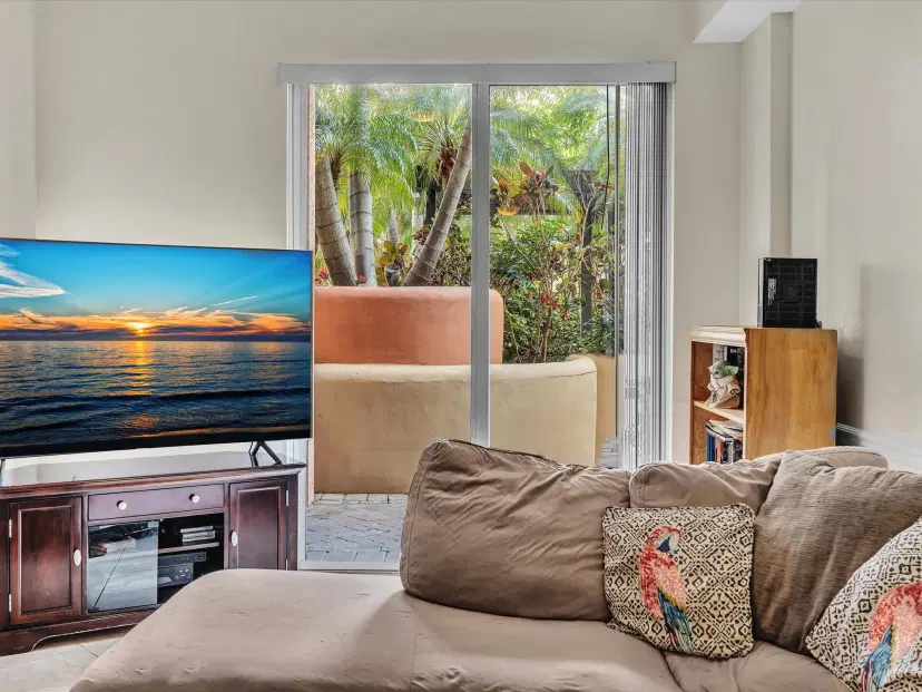 Picture of 520 SE 5Th Ave 1101, Fort Lauderdale FL 33301