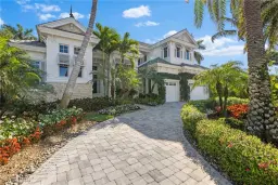 Picture of 532 Pine Grove Ln, Naples, FL 34103