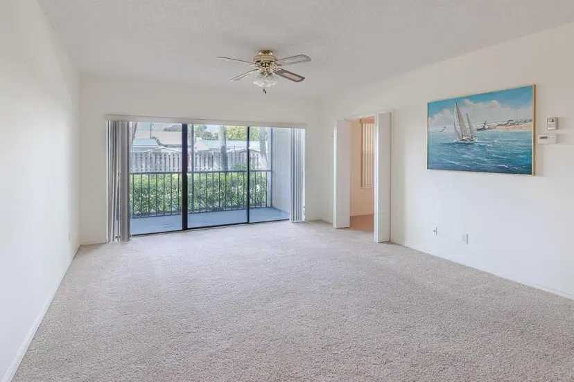 Picture of 200 SE Four Winds Drive 114, Stuart FL 34996
