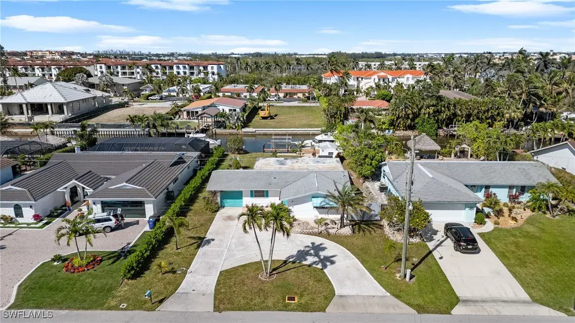 Picture of 1589 Osprey Ave, Naples, FL 34102