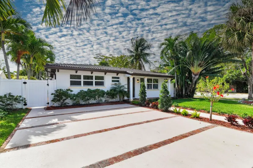 Picture of 240 Marlborough Road, West Palm Beach FL 33405