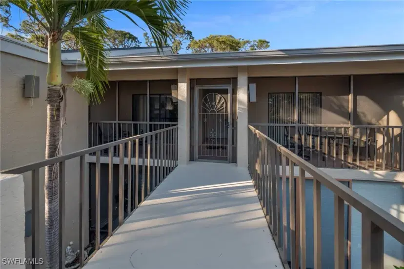 Picture of 325 Bay Forest Dr 202, Naples FL 34110